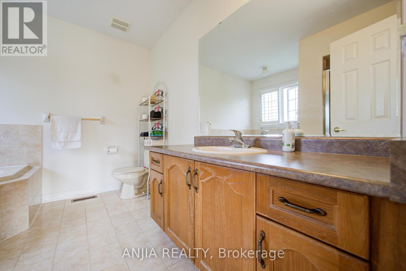 65 Staynor Crescent, Markham (Wismer), Ontario  L6E 1M8 - Photo 19 - N13779446