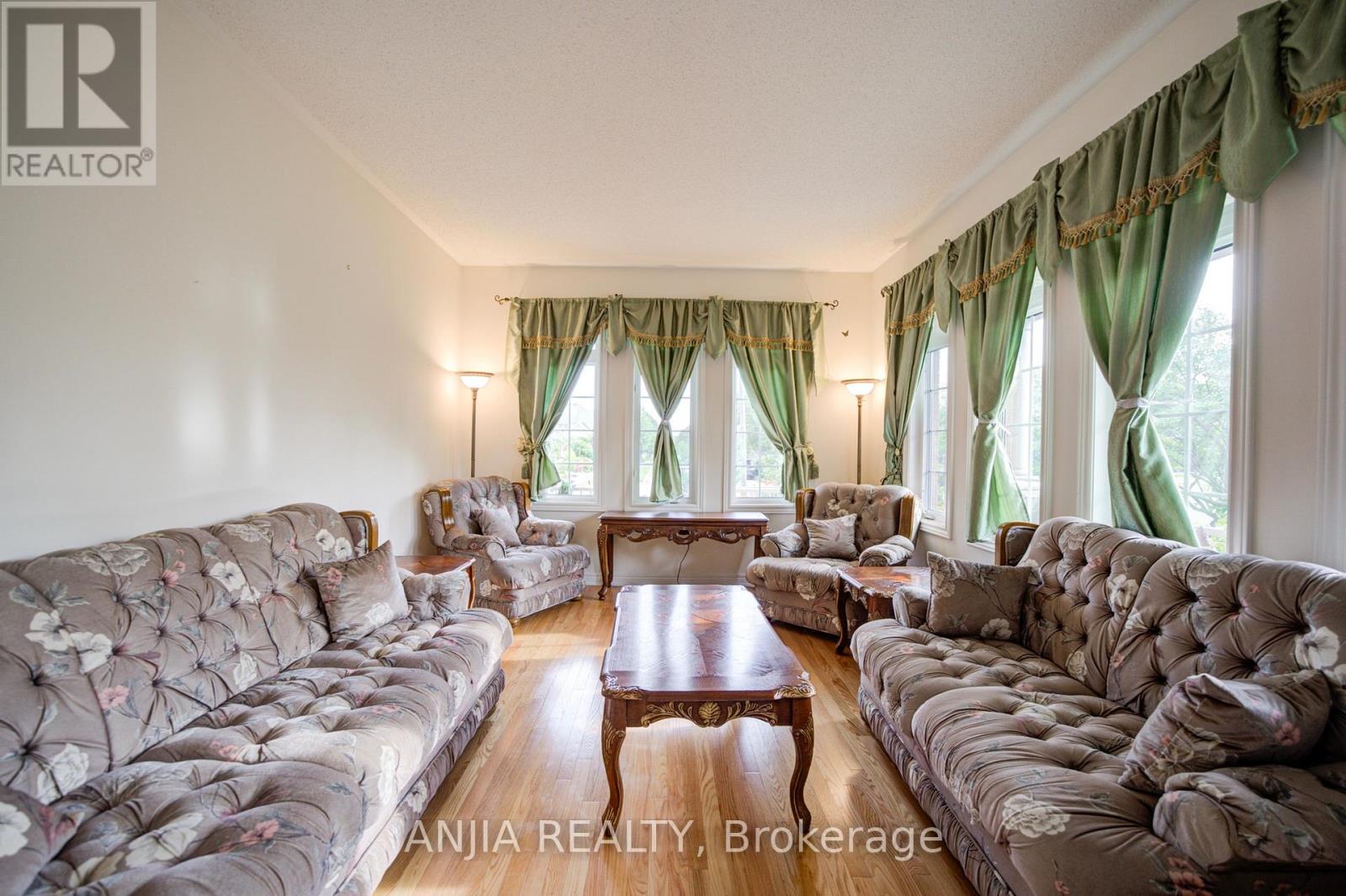 65 Staynor Crescent, Markham (Wismer), Ontario  L6E 1M8 - Photo 4 - N13779446