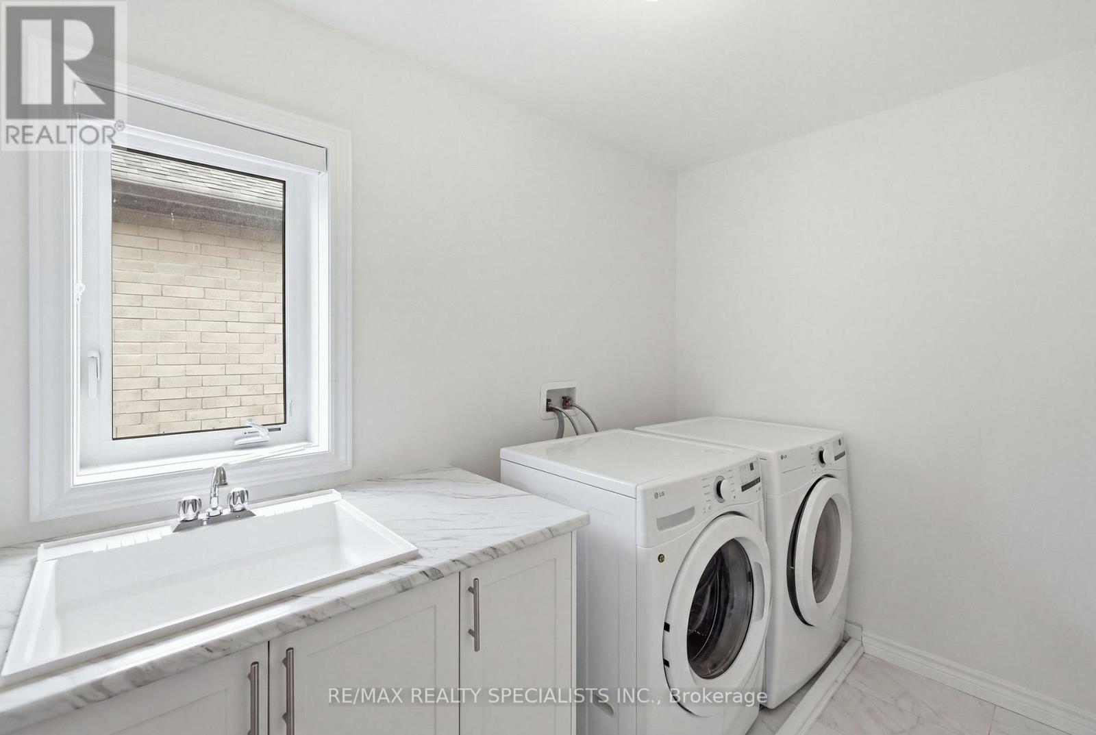 147 Rosanne Circle, Wasaga Beach, Ontario  L9Z 0N1 - Photo 39 - S13779490