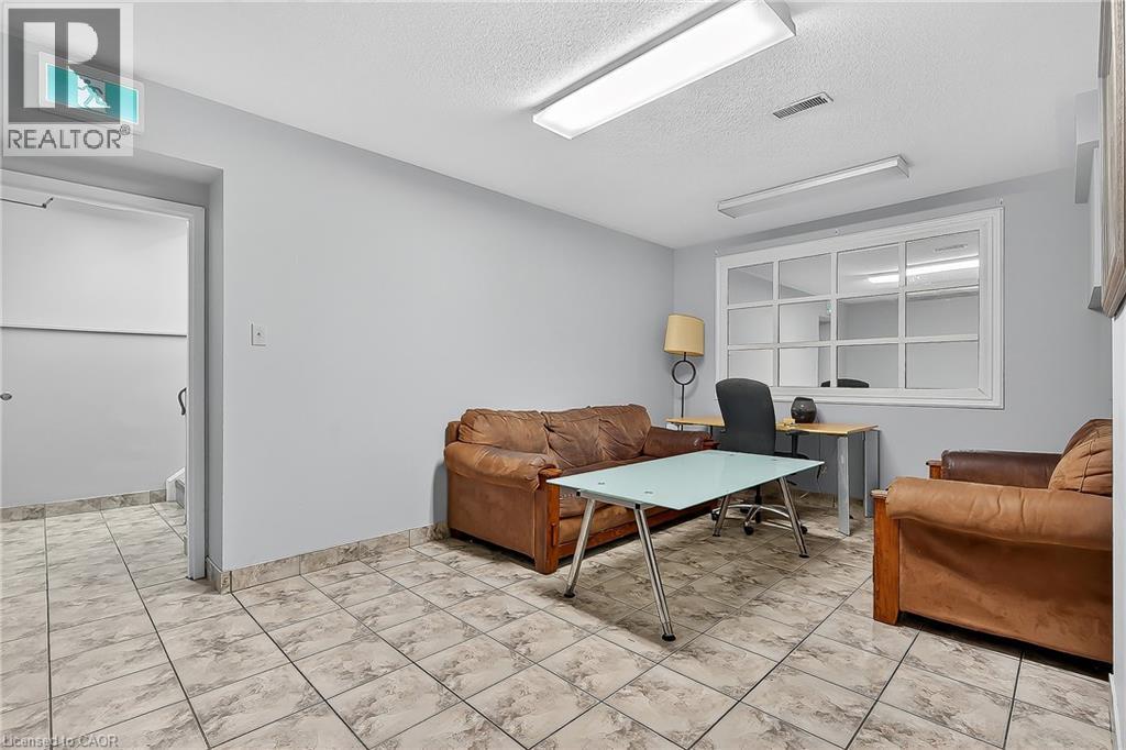 43 Dupont Street E, Waterloo, Ontario  N2J 2G8 - Photo 10 - 40863049