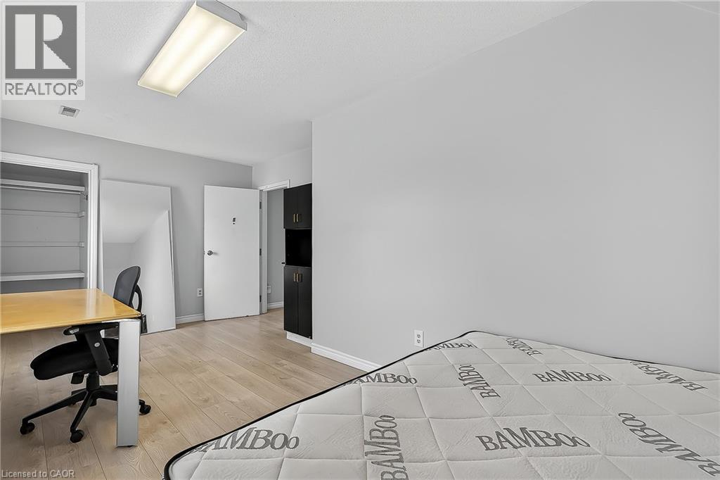 43 Dupont Street E, Waterloo, Ontario  N2J 2G8 - Photo 4 - 40863049