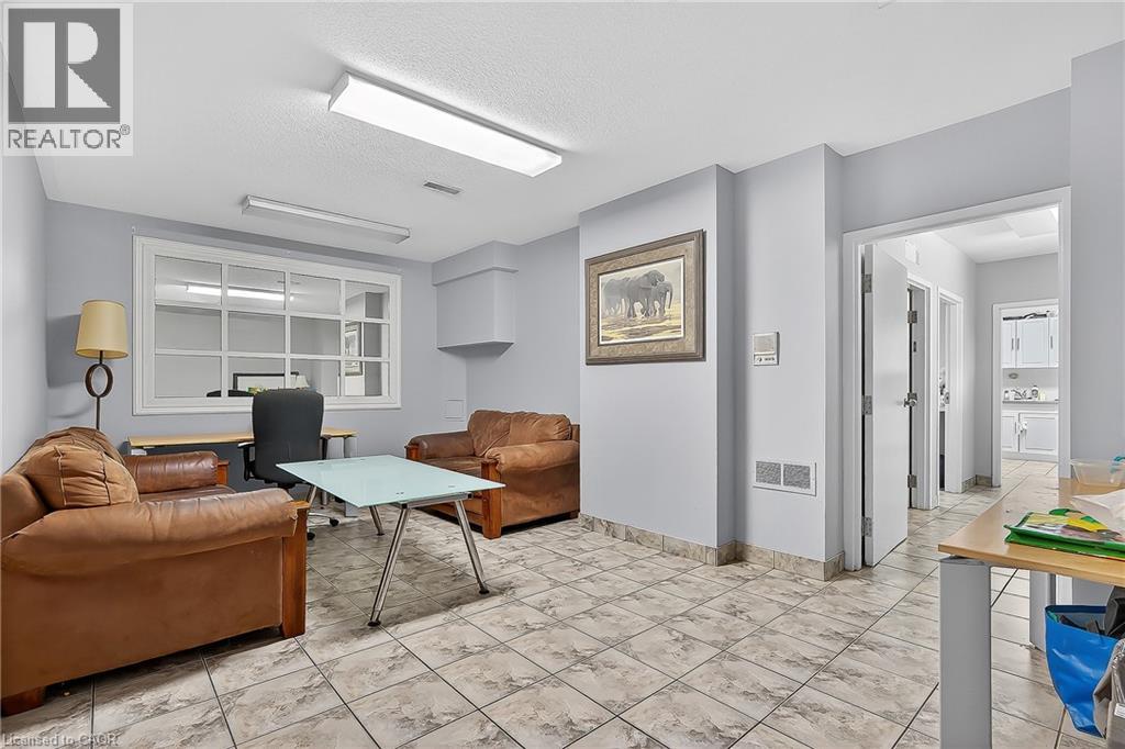 43 Dupont Street E, Waterloo, Ontario  N2J 2G8 - Photo 8 - 40863049