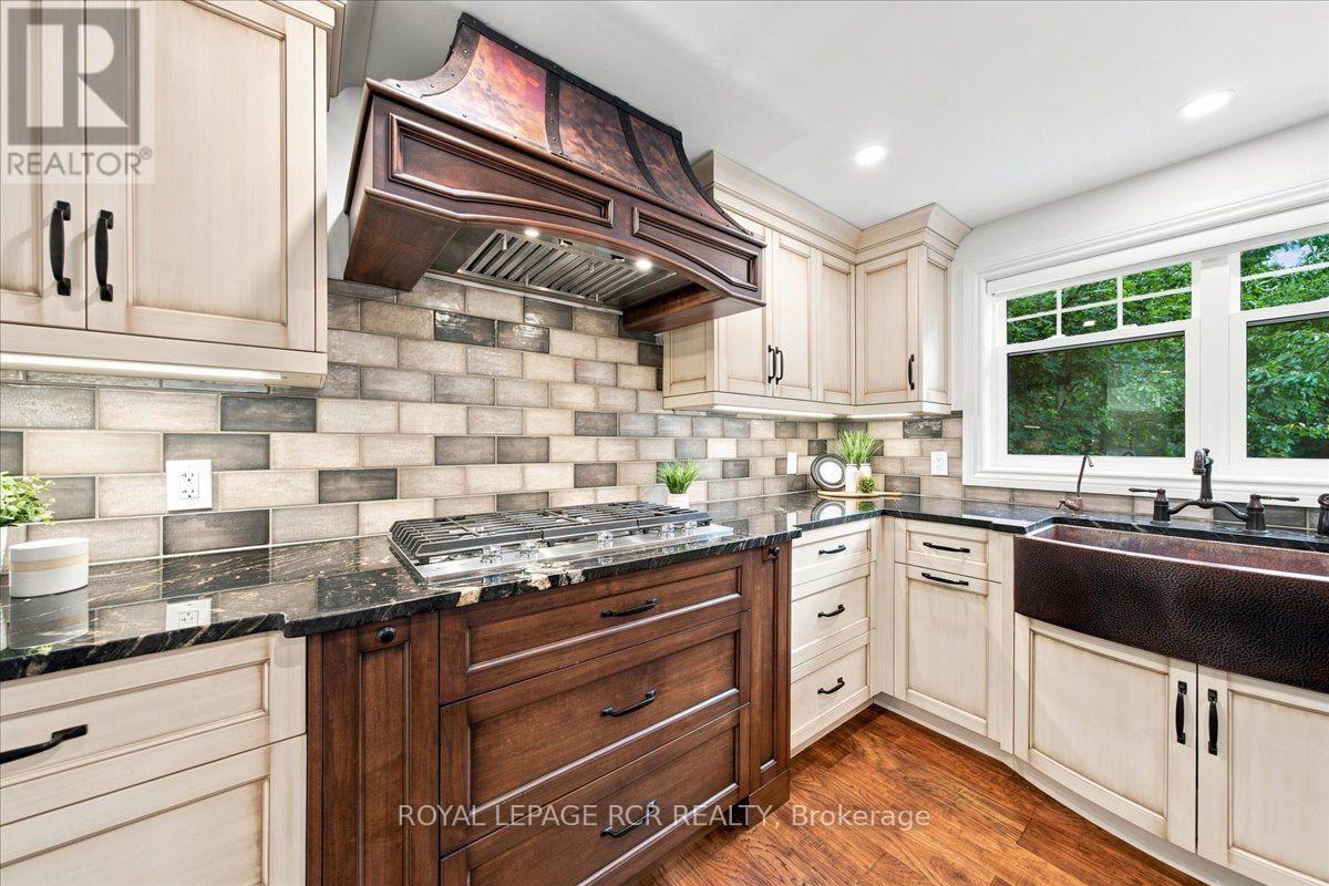 215 Oakwood Crescent, Orangeville, Ontario  L9W 4N1 - Photo 12 - W13779430