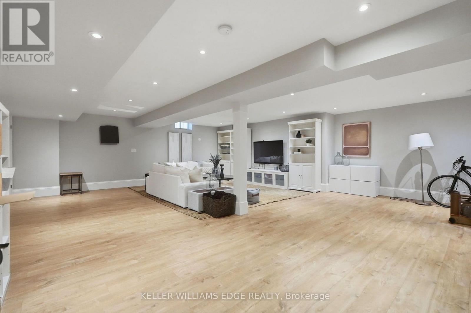 3202 Saltaire Crescent, Oakville, Ontario L6M 0K8 - Photo 38 - W13779478