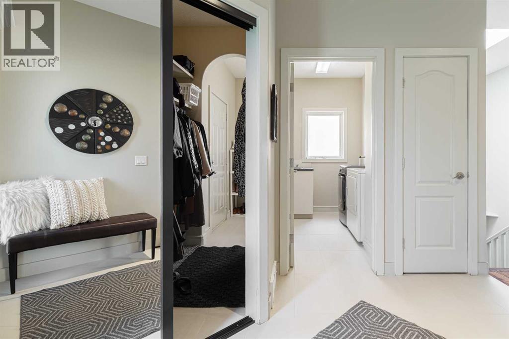 2207 Sirocco Drive SW, Calgary, Alberta  T3H 2T9 - Photo 7 - A2337577