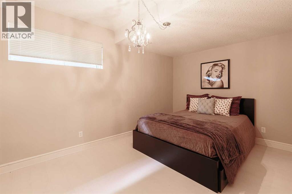 2207 Sirocco Drive SW, Calgary, Alberta  T3H 2T9 - Photo 30 - A2337577