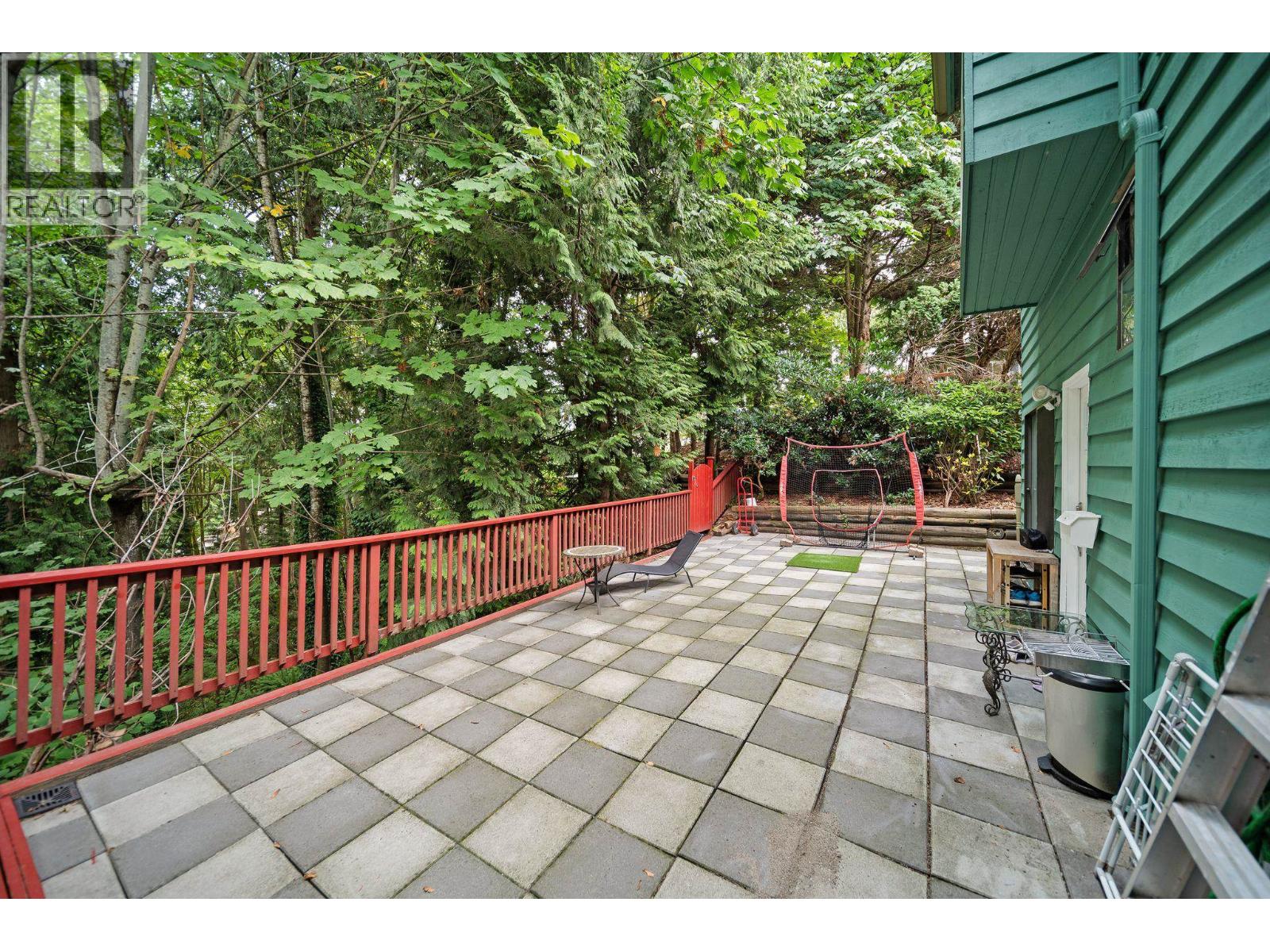 1003 Windward Drive, Coquitlam, British Columbia  V3C 4M5 - Photo 23 - R3164811