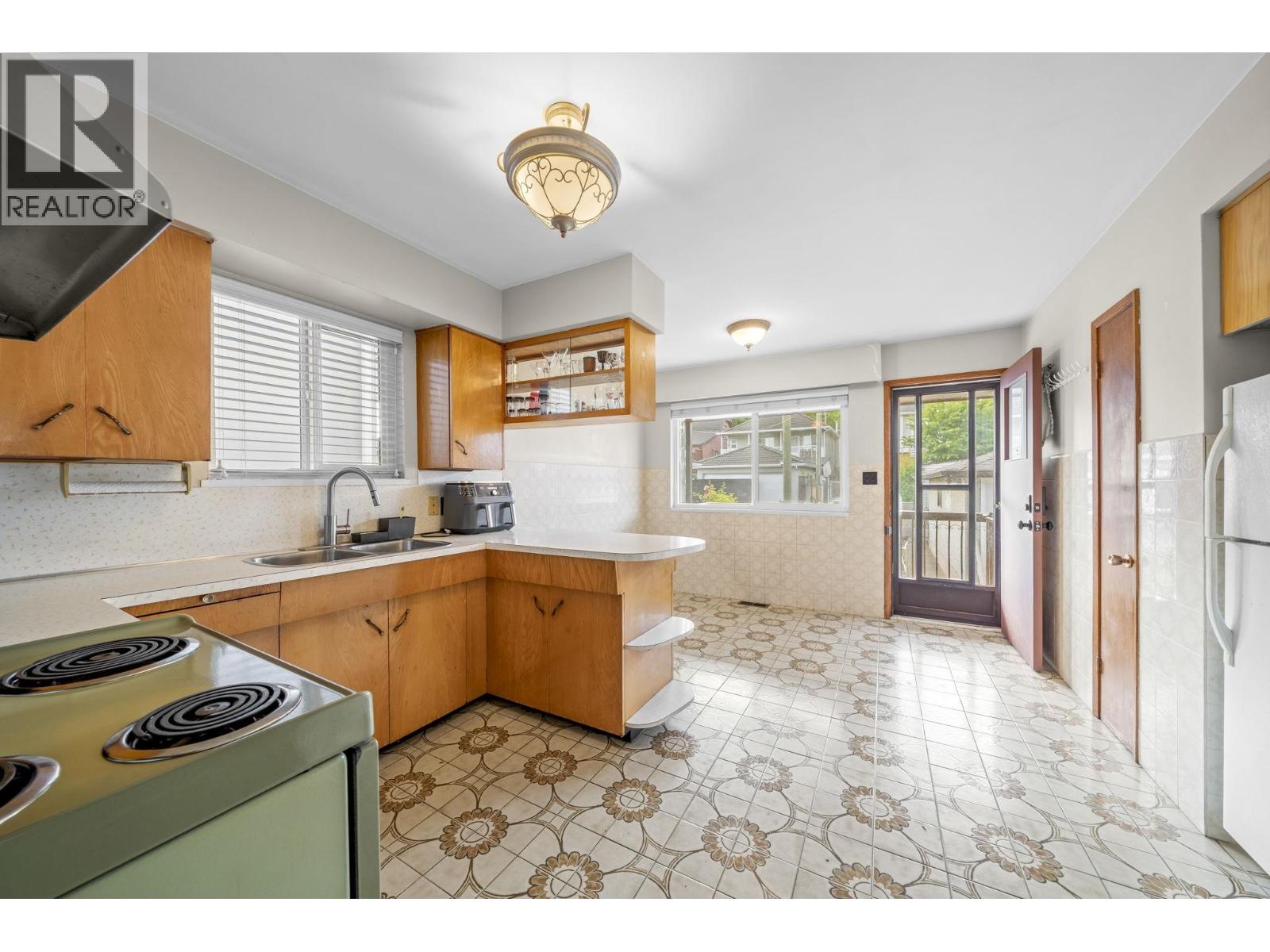 2634 Parker Street, Vancouver, British Columbia  V5K 2T4 - Photo 7 - R3164813