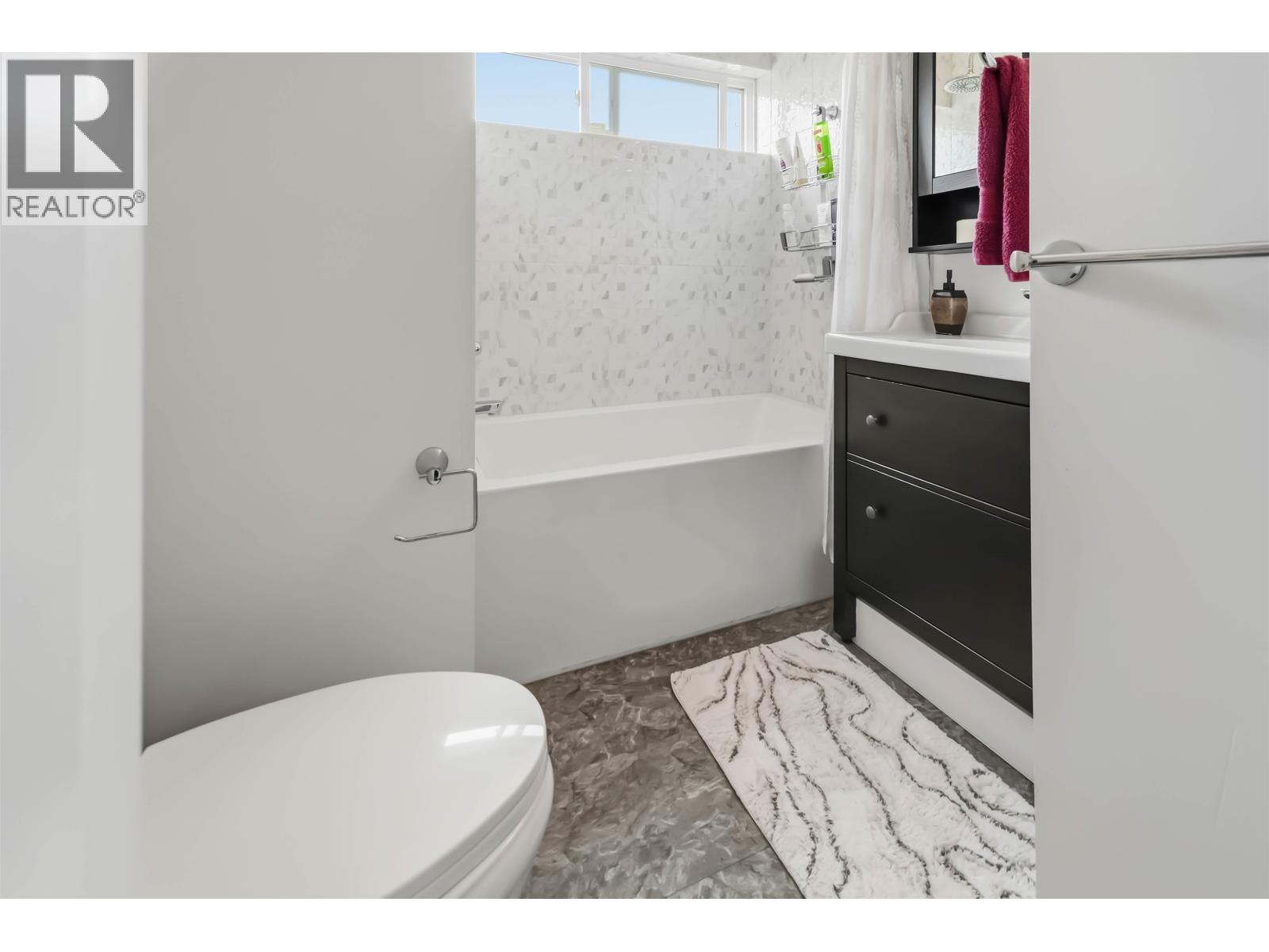 2237 Dublin Street, New Westminster, British Columbia  V3M 3B2 - Photo 18 - R3164816