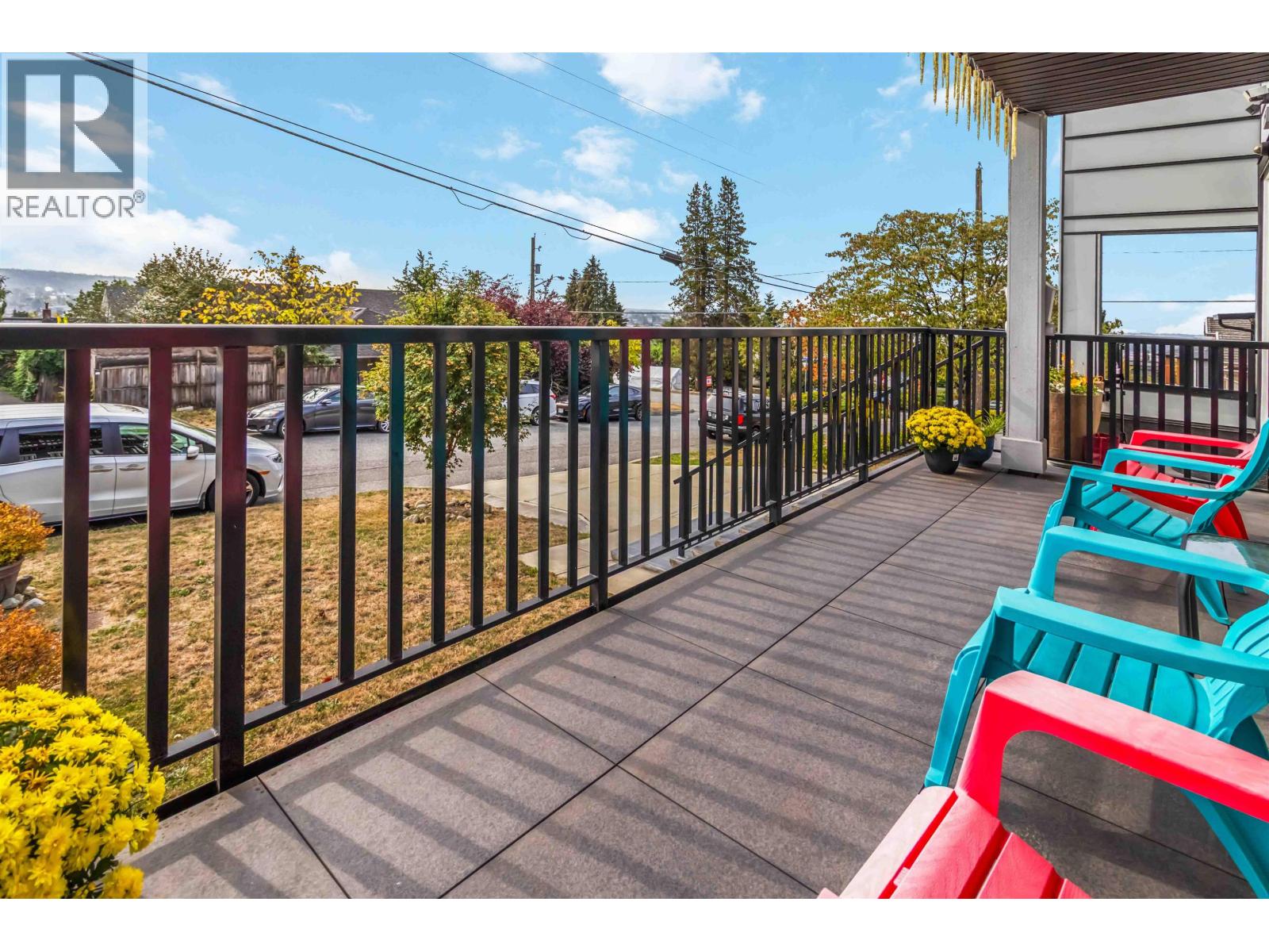 2237 Dublin Street, New Westminster, British Columbia  V3M 3B2 - Photo 3 - R3164816