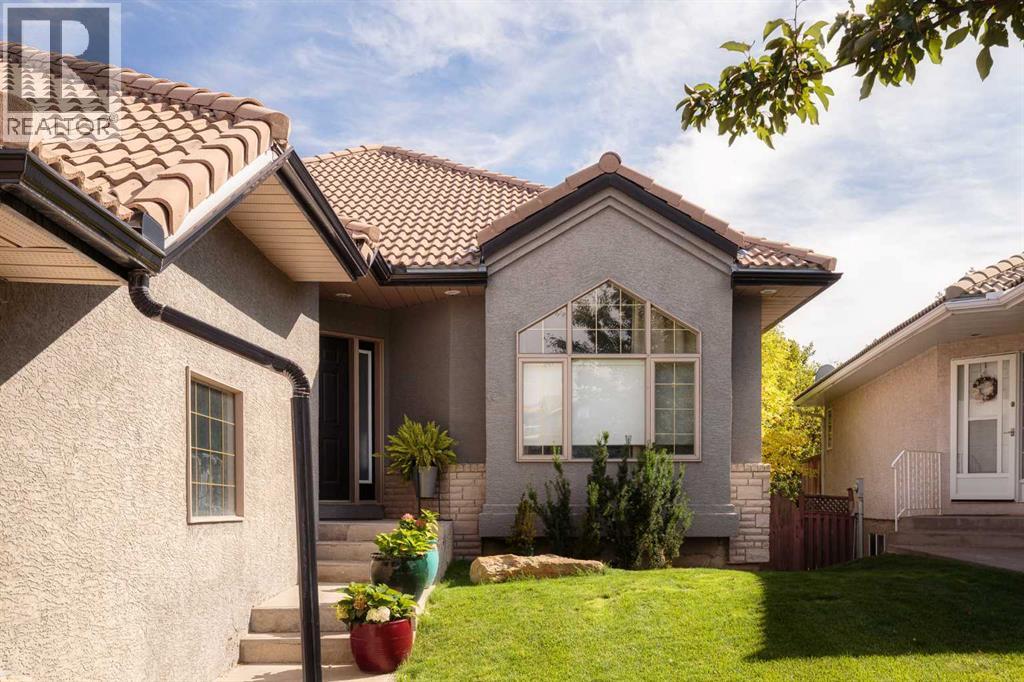 2207 Sirocco Drive SW, Calgary, Alberta  T3H 2T9 - Photo 2 - A2337577