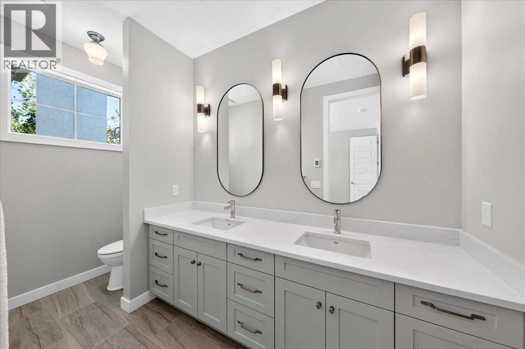 115 Bluerock Avenue Sw, Calgary, Alberta  T2Y 0V3 - Photo 10 - A2343383