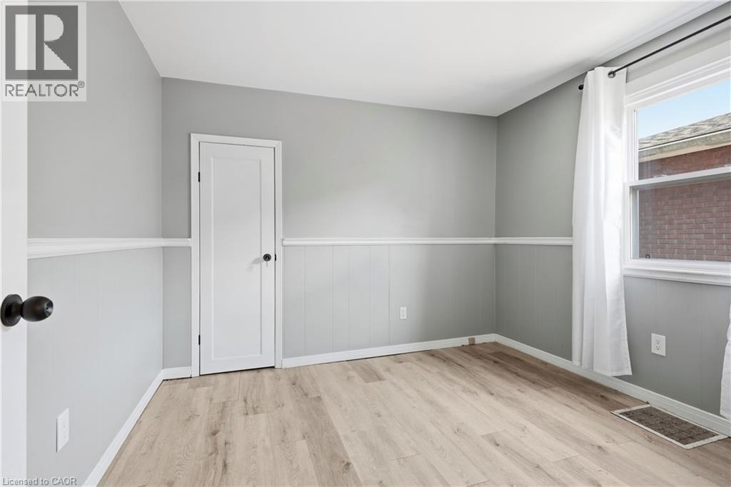 177 Pelham Road, St. Catharines, Ontario  L2S 1V8 - Photo 9 - 40862679