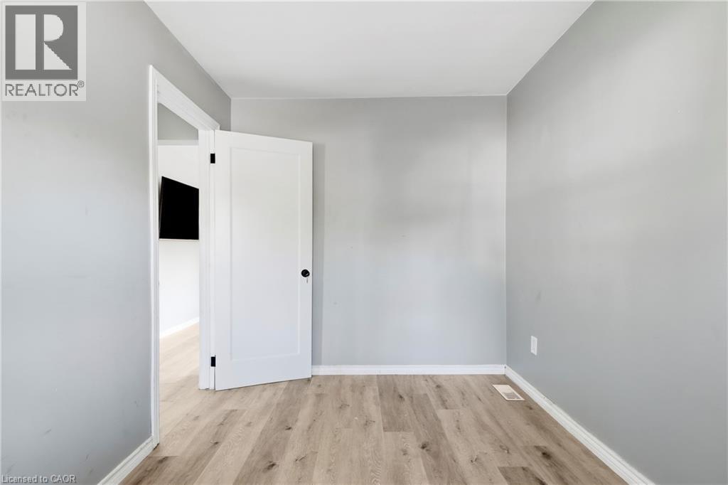 177 Pelham Road, St. Catharines, Ontario  L2S 1V8 - Photo 15 - 40862679