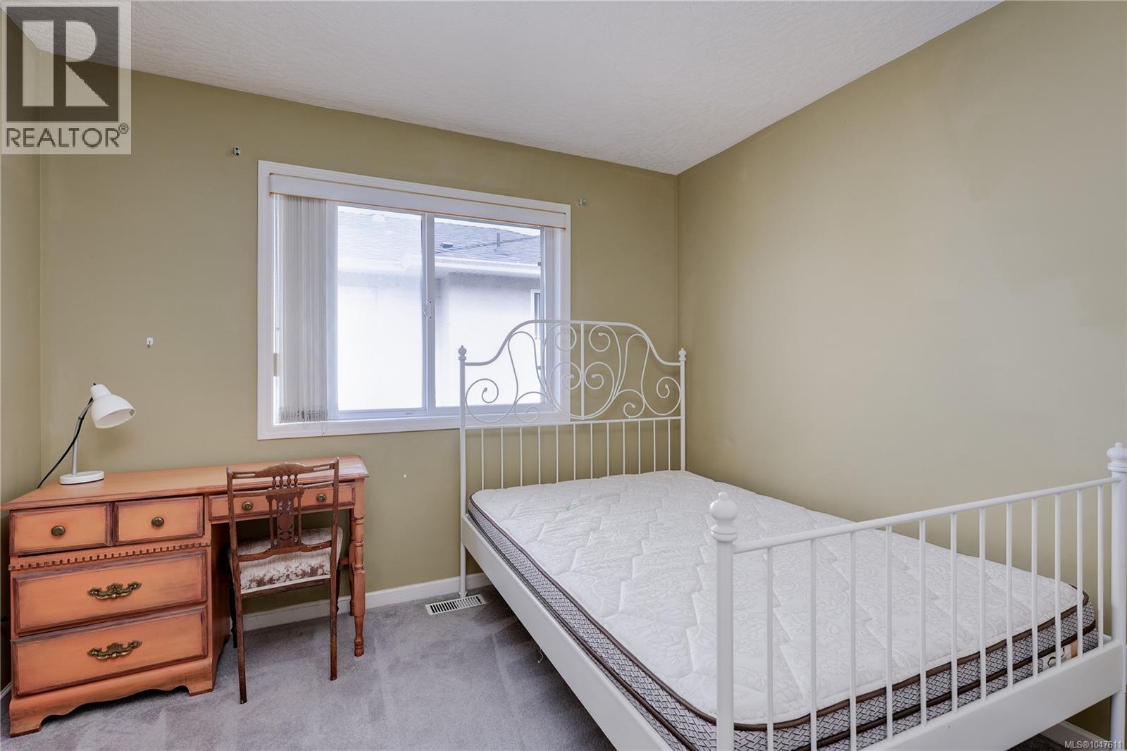 4005 Gordon Head Rd, Saanich, British Columbia  V8N 3X4 - Photo 10 - 1047611