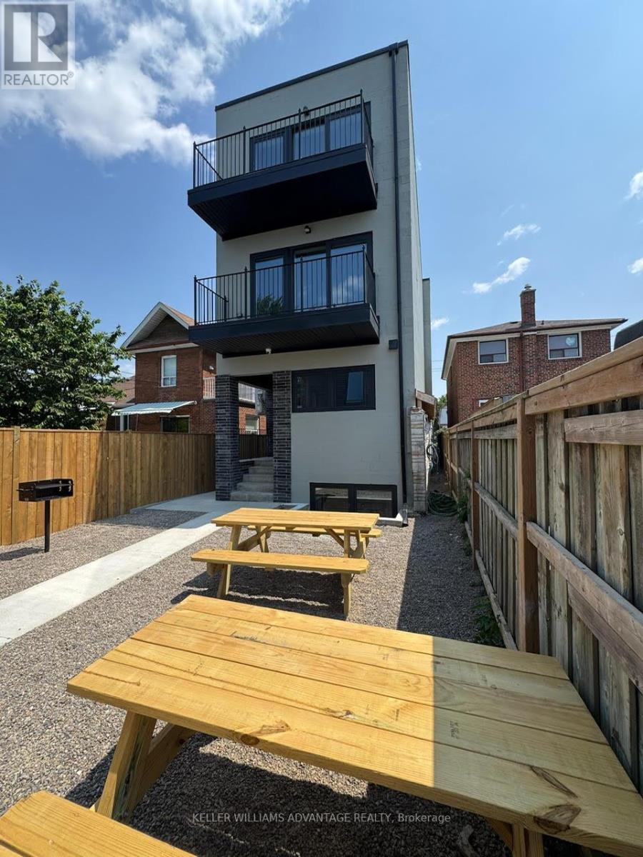 UNIT 3 - 50 CASTLETON AVENUE, Toronto, Ontario