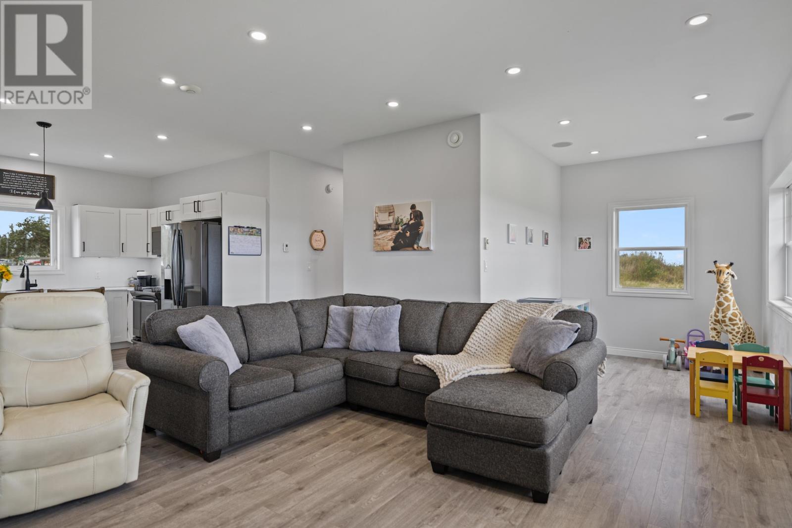 556 Line Road, North Rustico, Prince Edward Island  C0A 1X0 - Photo 6 - 202623199