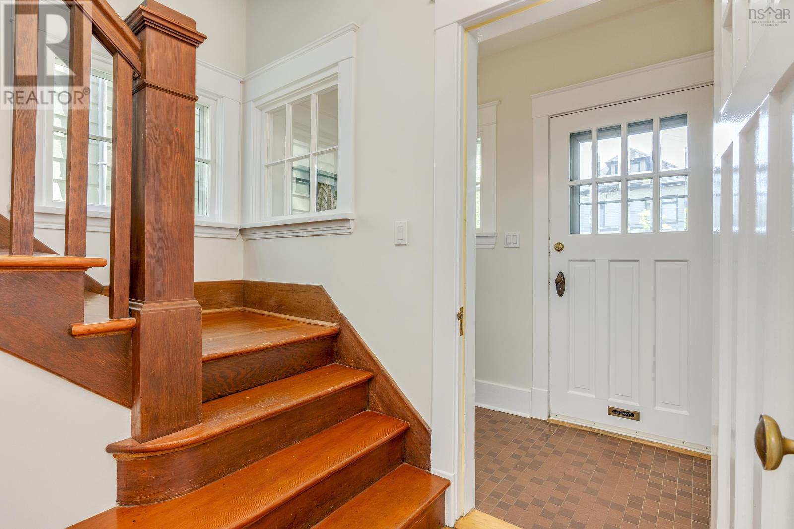 6061 Cherry Street, Halifax, Nova Scotia  B3H 2K4 - Photo 6 - 202622579