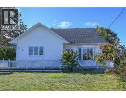 8284 Saint-Paul Street, Bas-Caraquet, New Brunswick