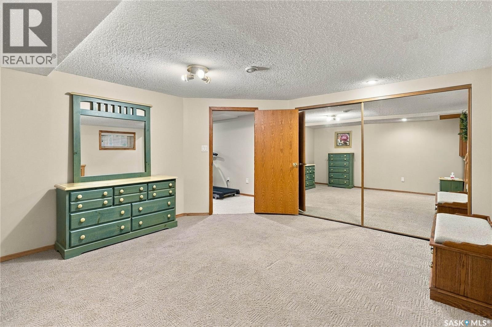 1328 Harrison Way N, Regina, Saskatchewan  S4X 4G4 - Photo 44 - SK048347