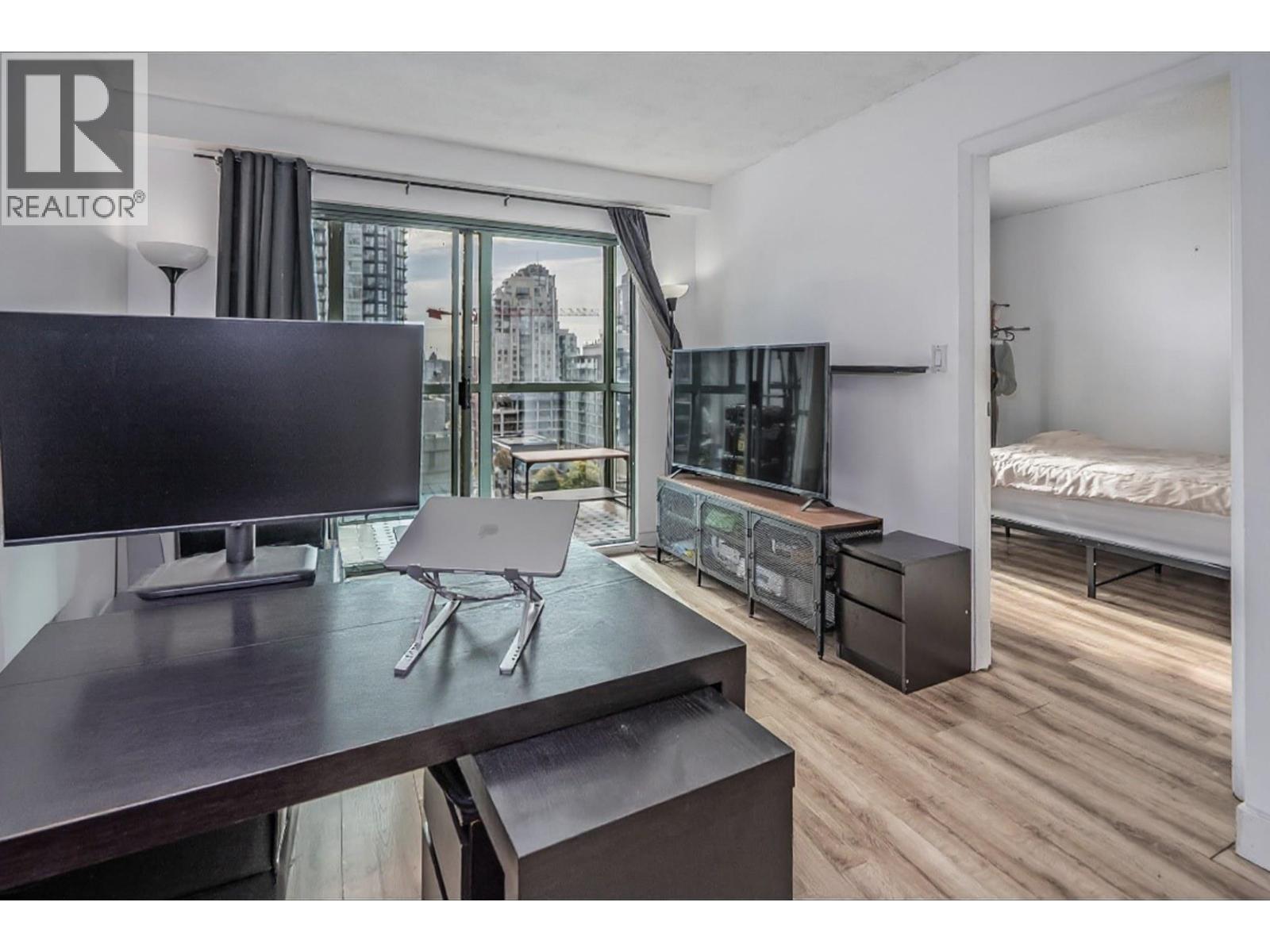 905 1188 Howe Street, Vancouver, British Columbia  V6Z 2S8 - Photo 10 - R3164815