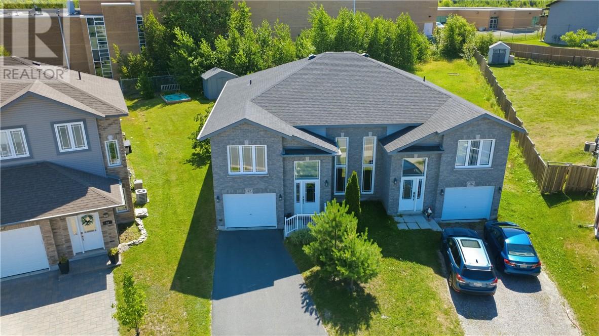42 Billiards Way, Greater Sudbury, Ontario  P3E 0E9 - Photo 1 - 2130338