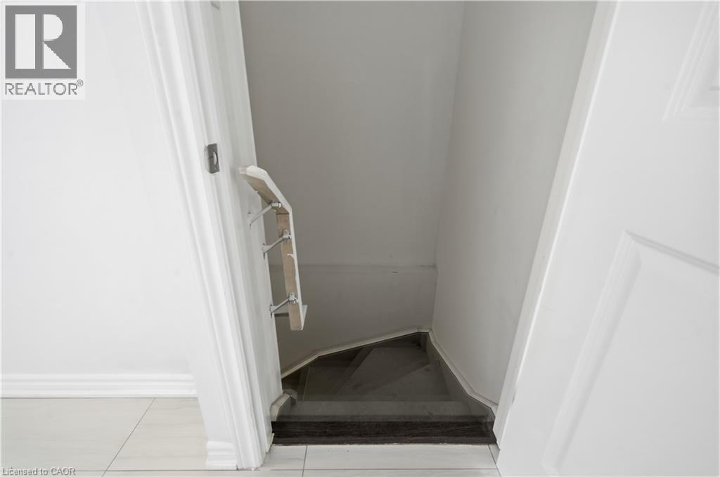 20 Admiral Road, Welland, Ontario  L3B 6H9 - Photo 28 - 40861885