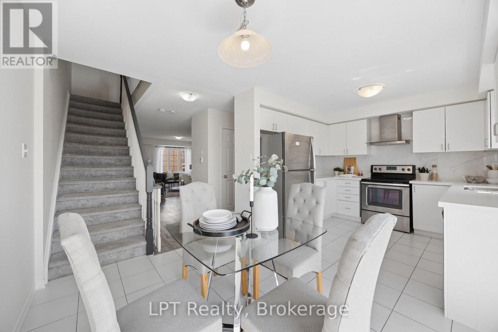 2488 Bromus Path, Oshawa, Ontario  L1L 0K7 - Photo 15 - E13779552