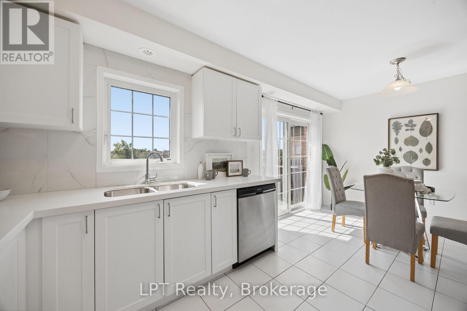 2488 Bromus Path, Oshawa, Ontario  L1L 0K7 - Photo 16 - E13779552