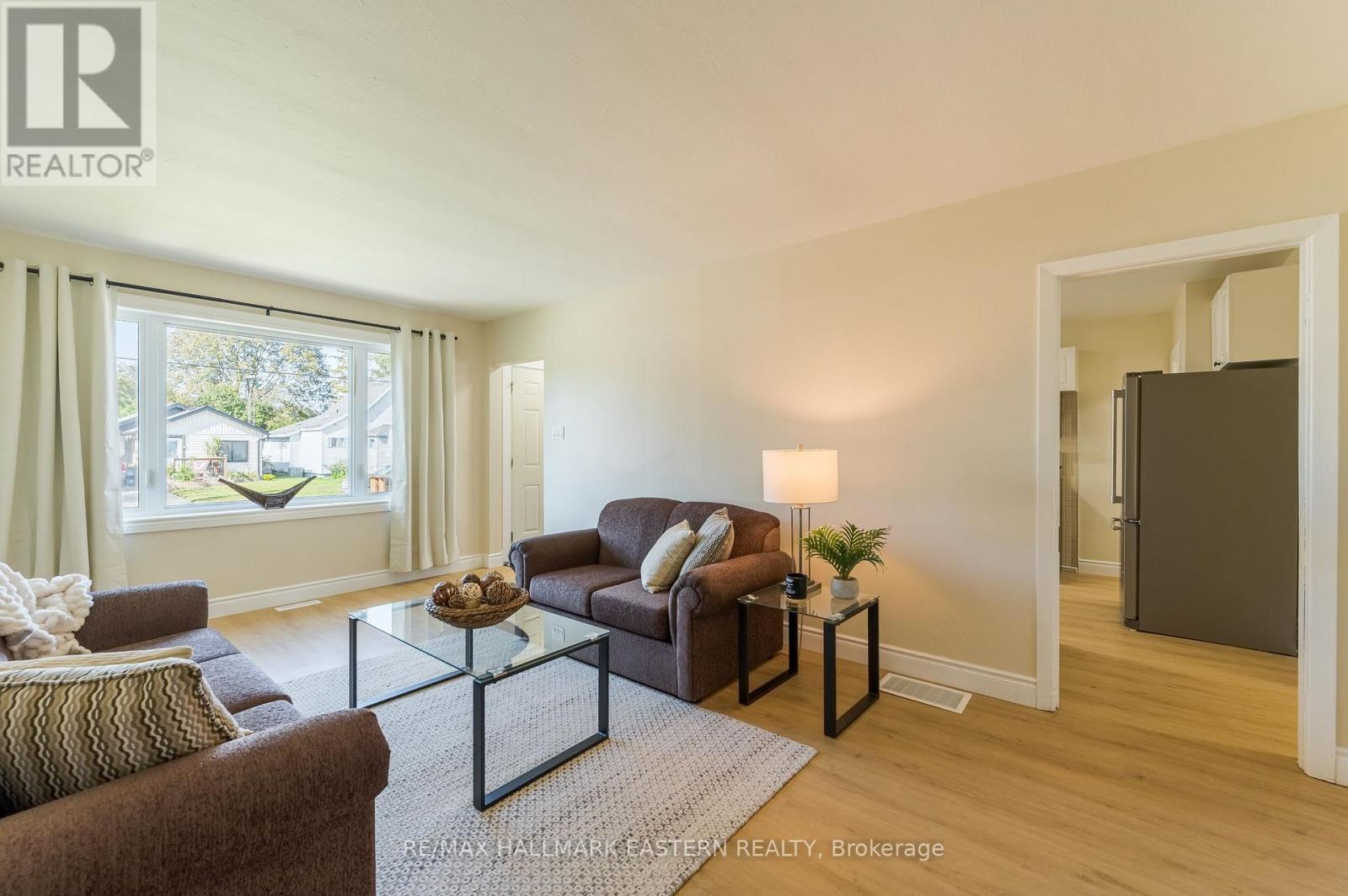 847 St Mary's Street, Peterborough (Otonabee Ward 1), Ontario  K9J 4H4 - Photo 14 - X13779666