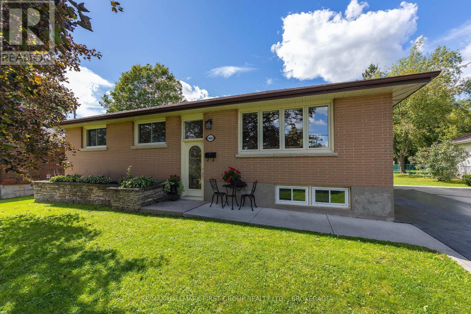 1449 Avondale Crescent, Kingston, Ontario  K7P 2V3 - Photo 1 - X13779528