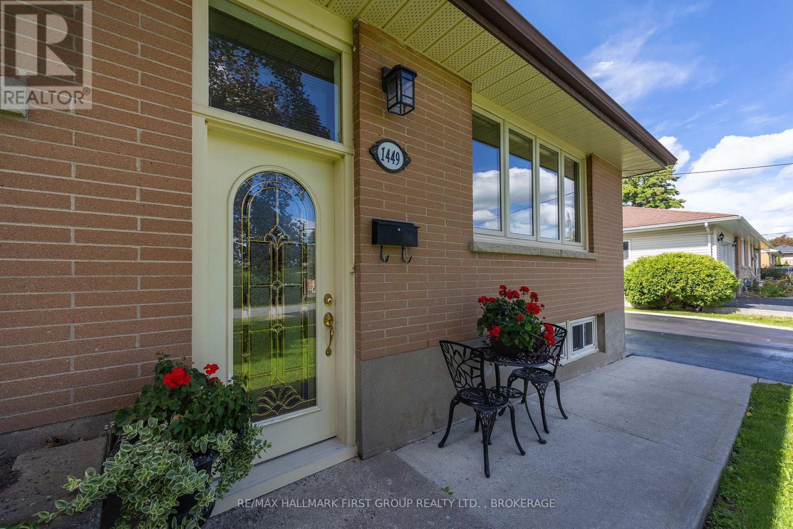 1449 Avondale Crescent, Kingston, Ontario  K7P 2V3 - Photo 2 - X13779528