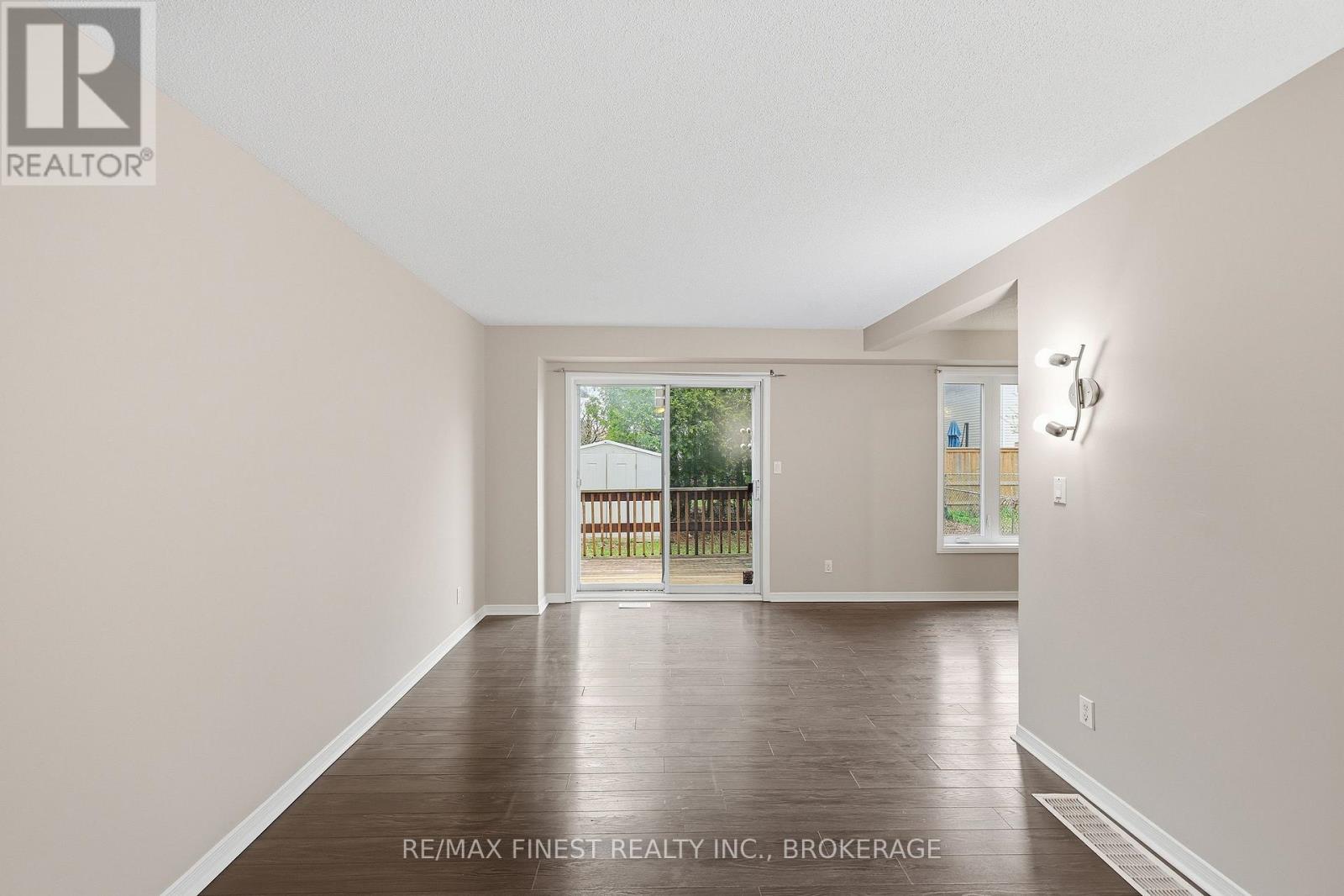 870 Walker Court, Kingston, Ontario  K7M 8L2 - Photo 11 - X13779694