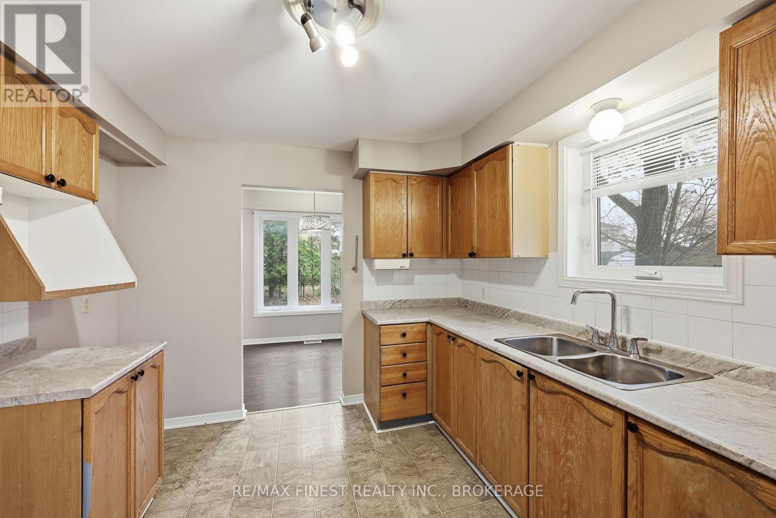 870 Walker Court, Kingston, Ontario  K7M 8L2 - Photo 21 - X13779694