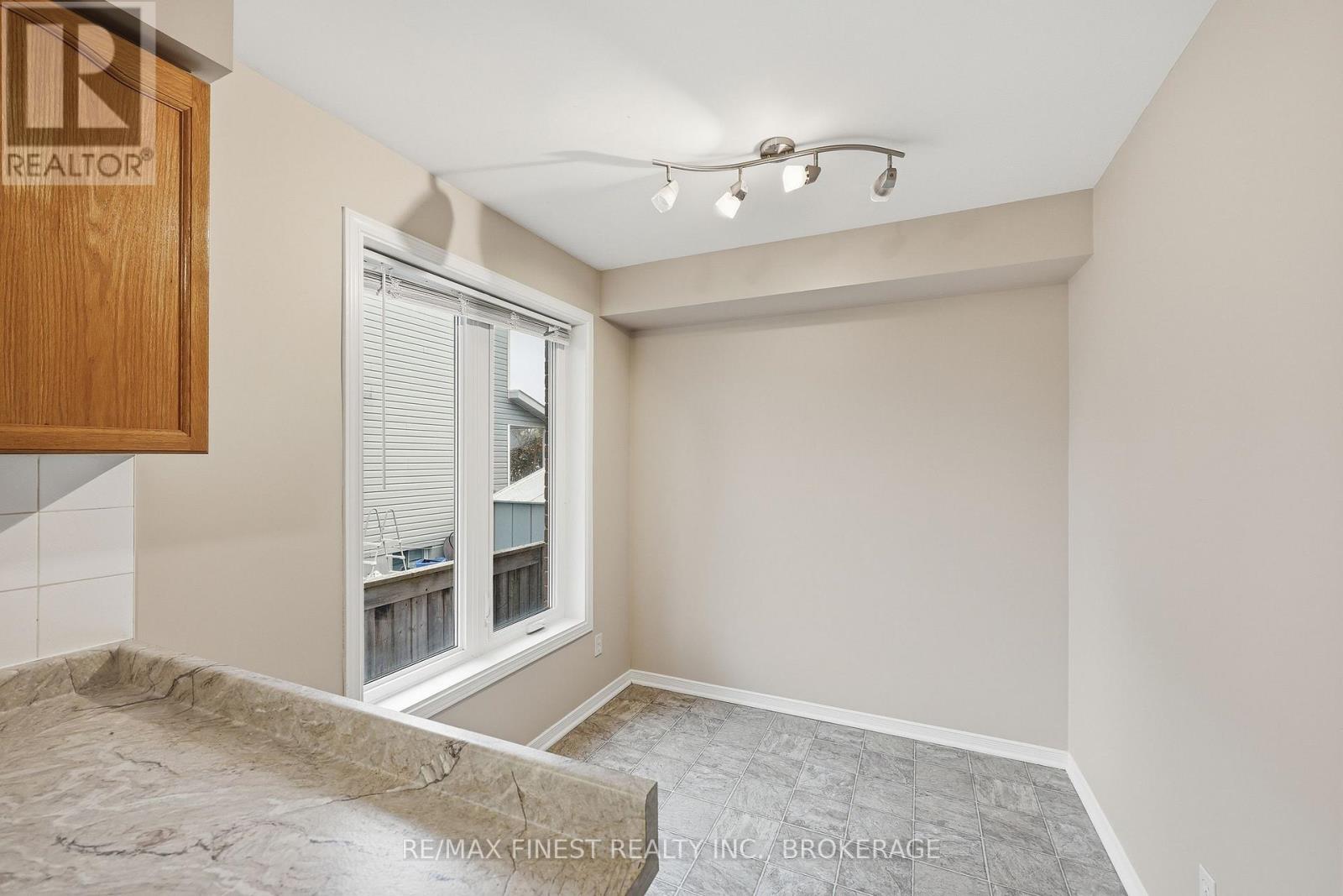 870 Walker Court, Kingston, Ontario  K7M 8L2 - Photo 22 - X13779694
