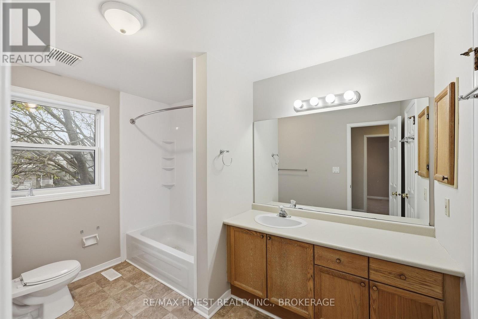 870 Walker Court, Kingston, Ontario  K7M 8L2 - Photo 35 - X13779694