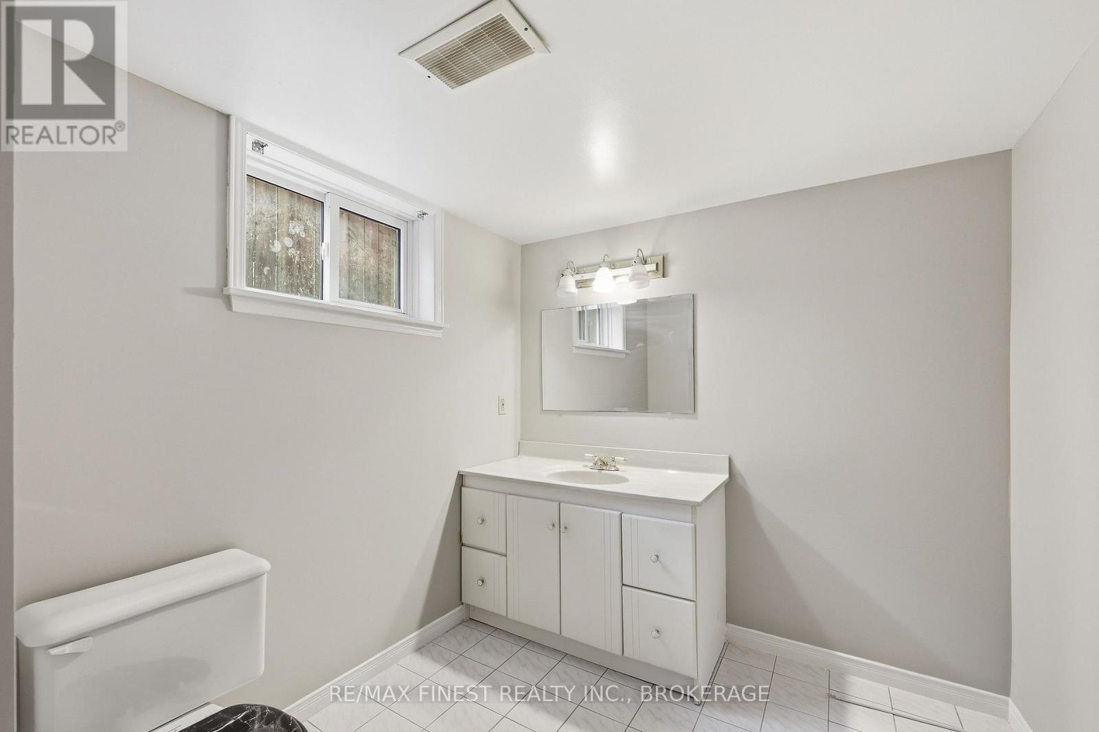 870 Walker Court, Kingston, Ontario  K7M 8L2 - Photo 43 - X13779694