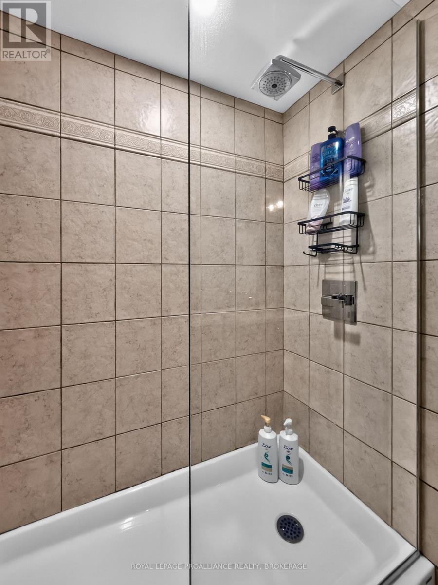 38 Willowbank W, Gananoque, Ontario  K7G 2V5 - Photo 30 - X13779800