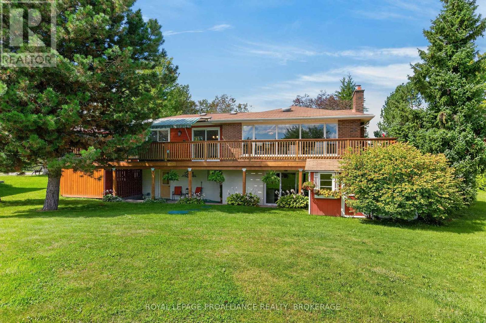 38 Willowbank W, Gananoque, Ontario  K7G 2V5 - Photo 39 - X13779800
