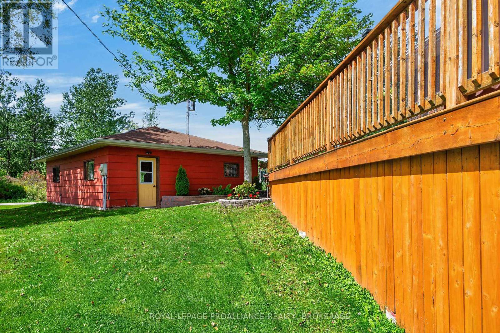 38 Willowbank W, Gananoque, Ontario  K7G 2V5 - Photo 47 - X13779800