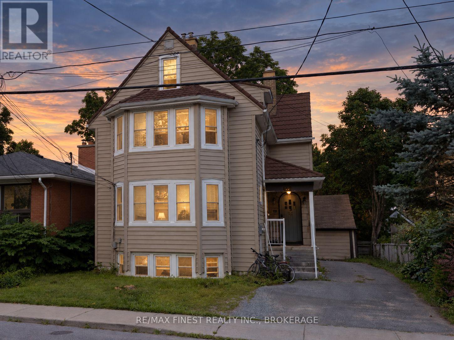 63 PEMBROKE STREET, Kingston, Ontario