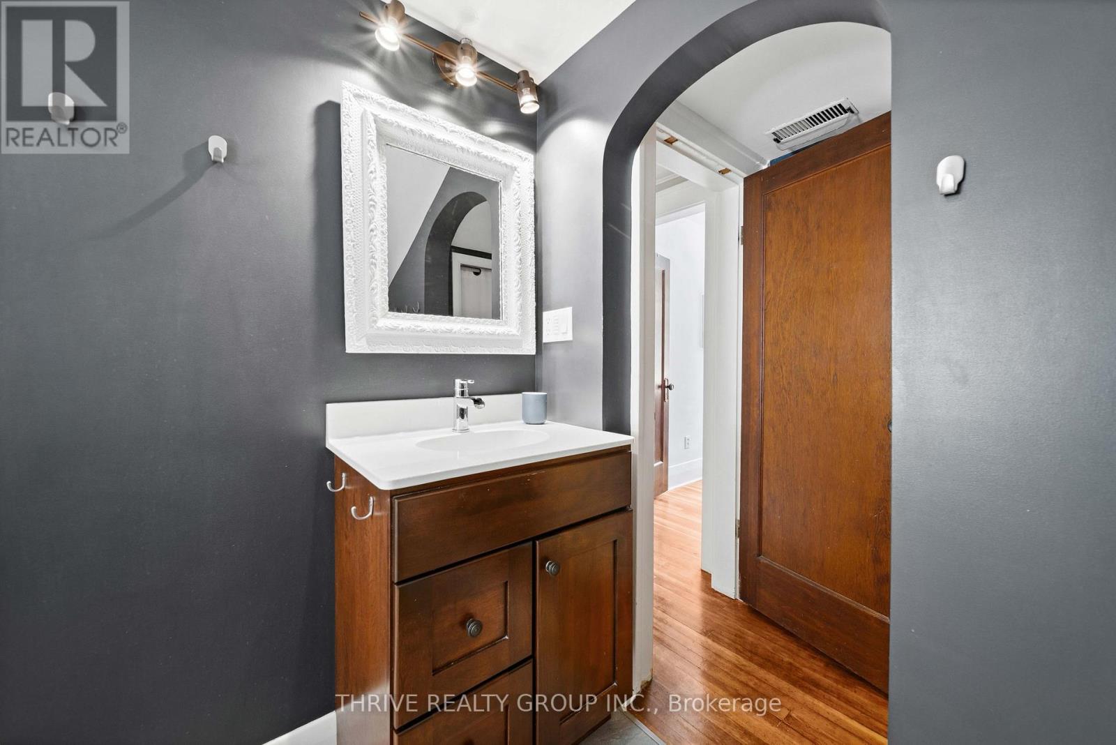 39 The Ridgeway Street, London South, Ontario N6C 1A2 - Photo 35 - X13779548