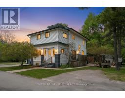 10 CRESCENT PARK, Norfolk, Ontario