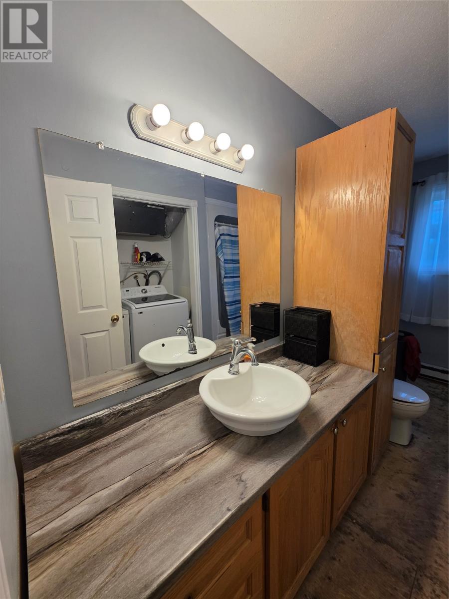 7 Rowsell Street, Corner Brook — photo 12