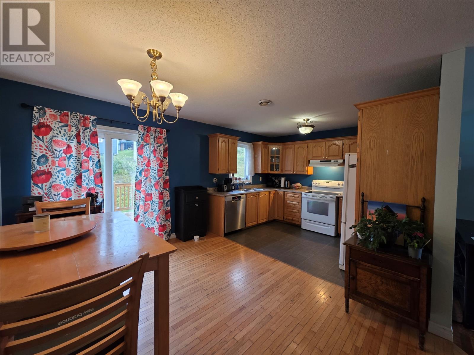 7 Rowsell Street, Corner Brook — photo 3