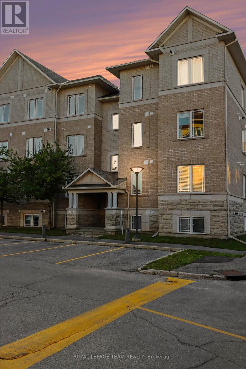 Unit 7 - 385 Paseo Private, Ottawa, Ontario  K2G 4N7 - Photo 1 - X13779550