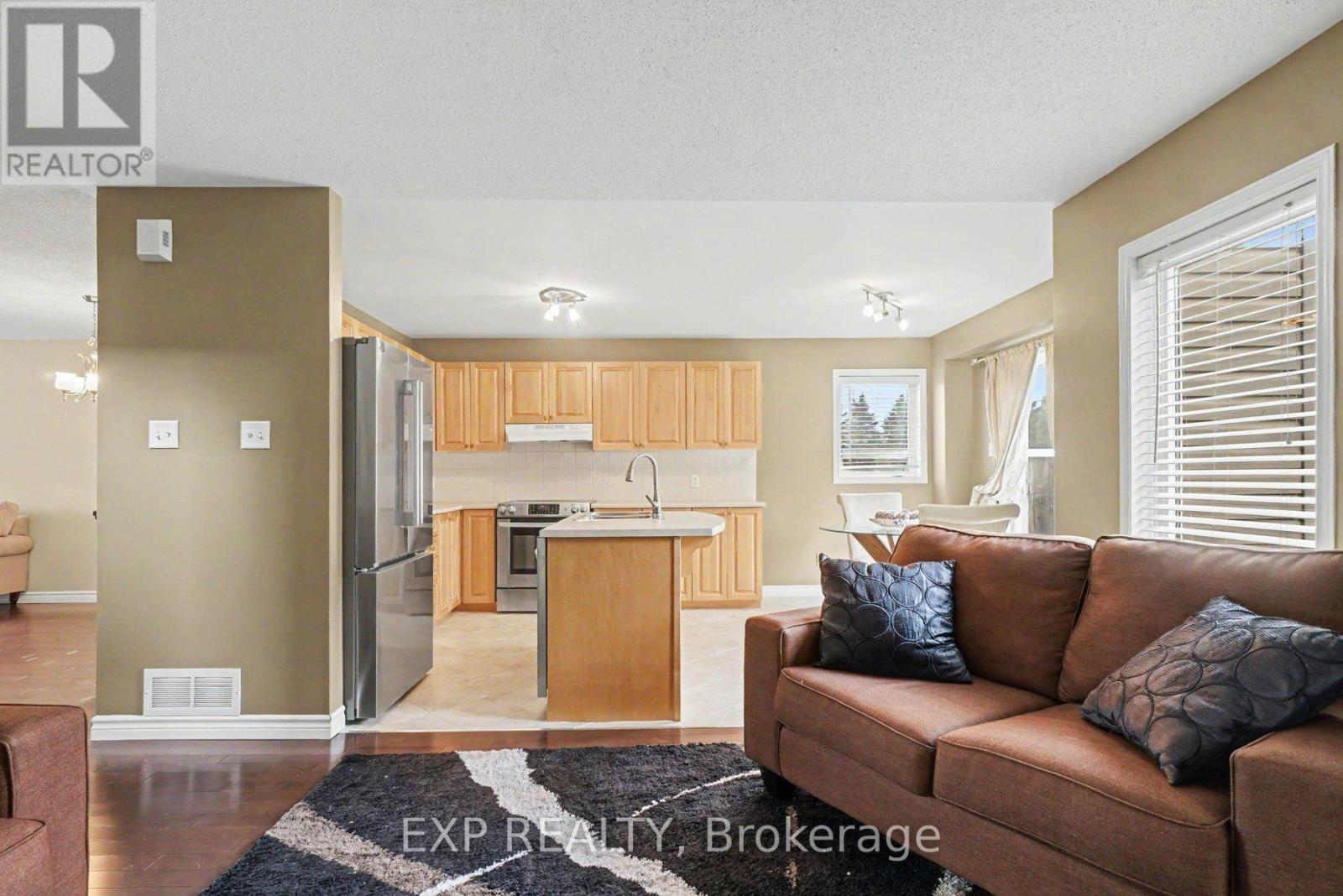 100 Rocky Hill Drive, Ottawa, Ontario  K2G 7B2 - Photo 13 - X13779614