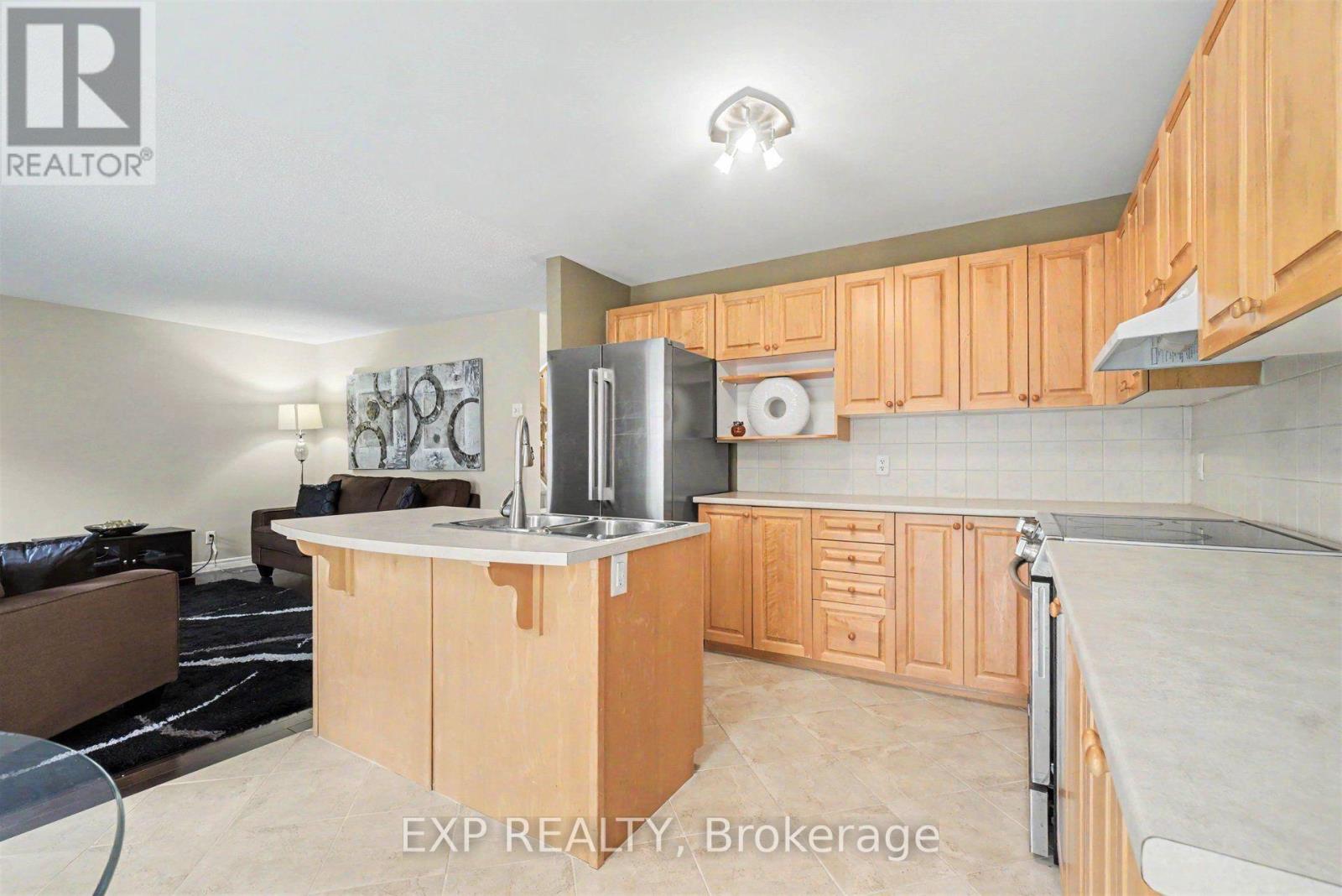100 Rocky Hill Drive, Ottawa, Ontario  K2G 7B2 - Photo 9 - X13779614