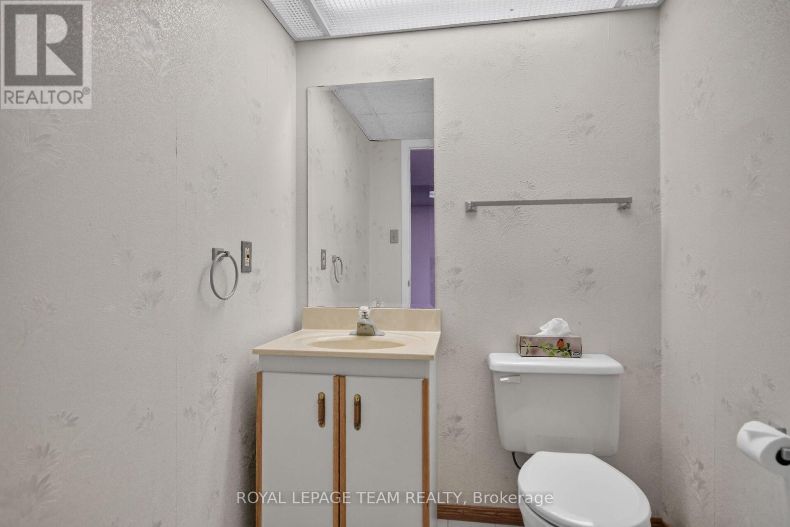 106 Four Seasons Drive, Ottawa, Ontario  K2E 7S1 - Photo 43 - X13779634