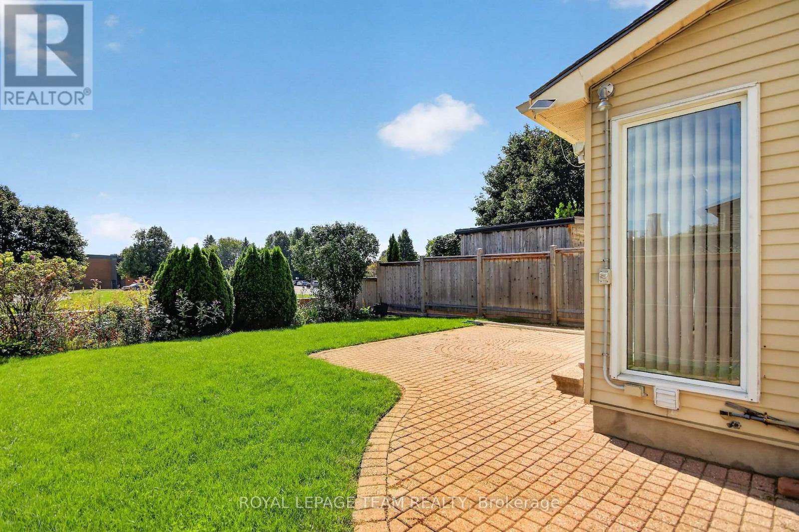 106 Four Seasons Drive, Ottawa, Ontario  K2E 7S1 - Photo 49 - X13779634